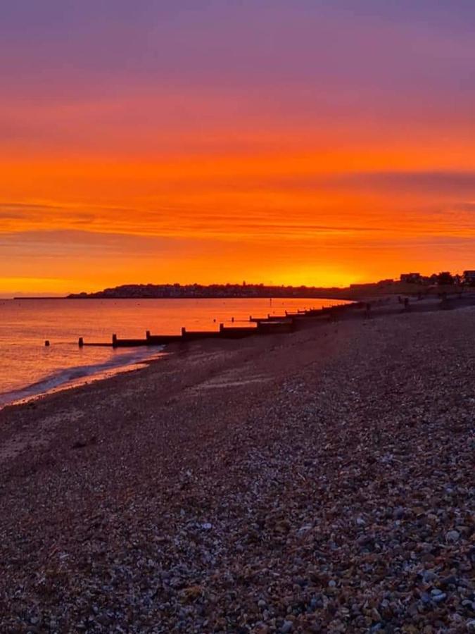 Charming Pink House With Perfect Location Apartment Whitstable Luaran gambar